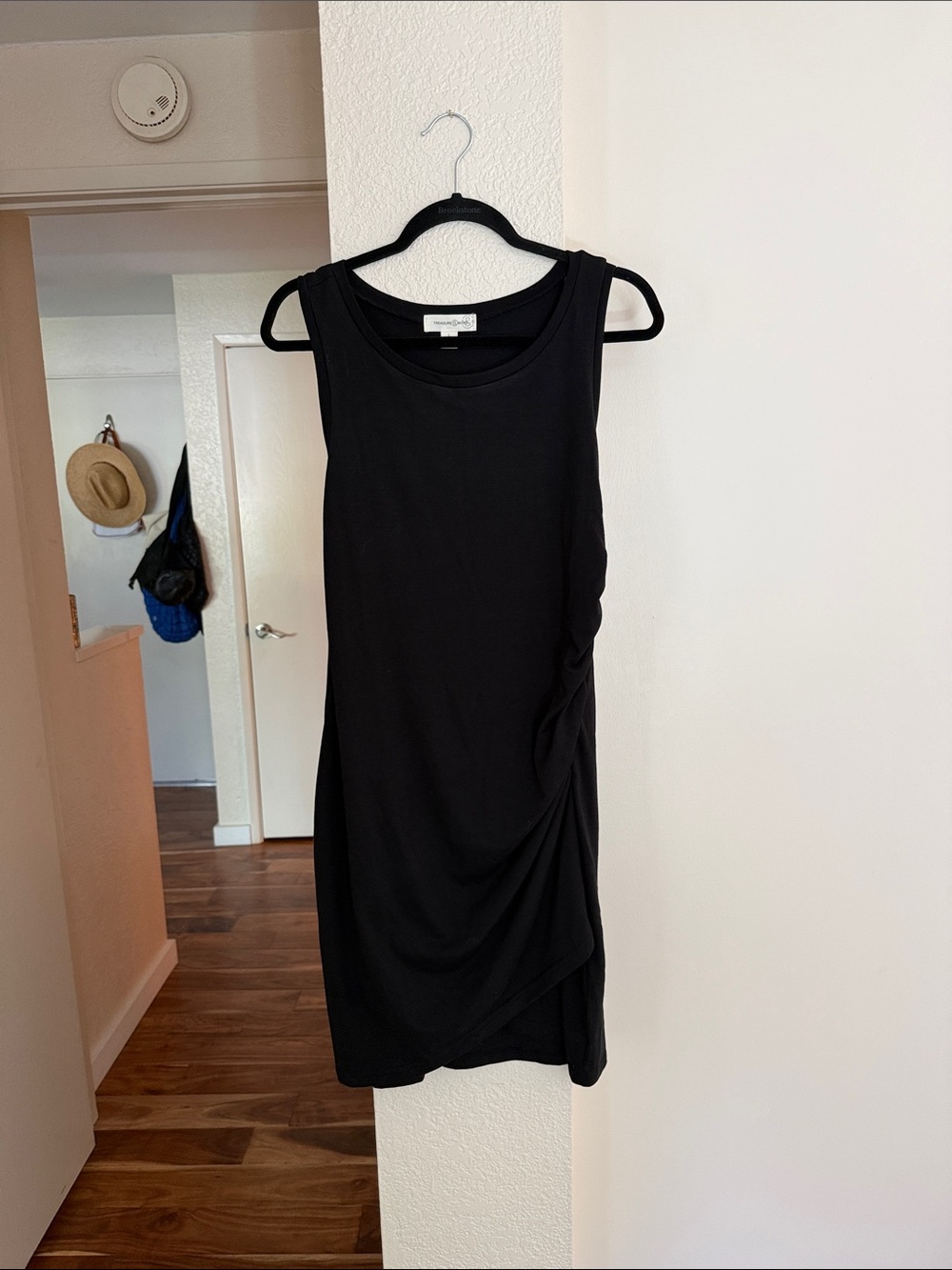 Treasure & Bond Black Sleeveless Midi Dress with Side Twist